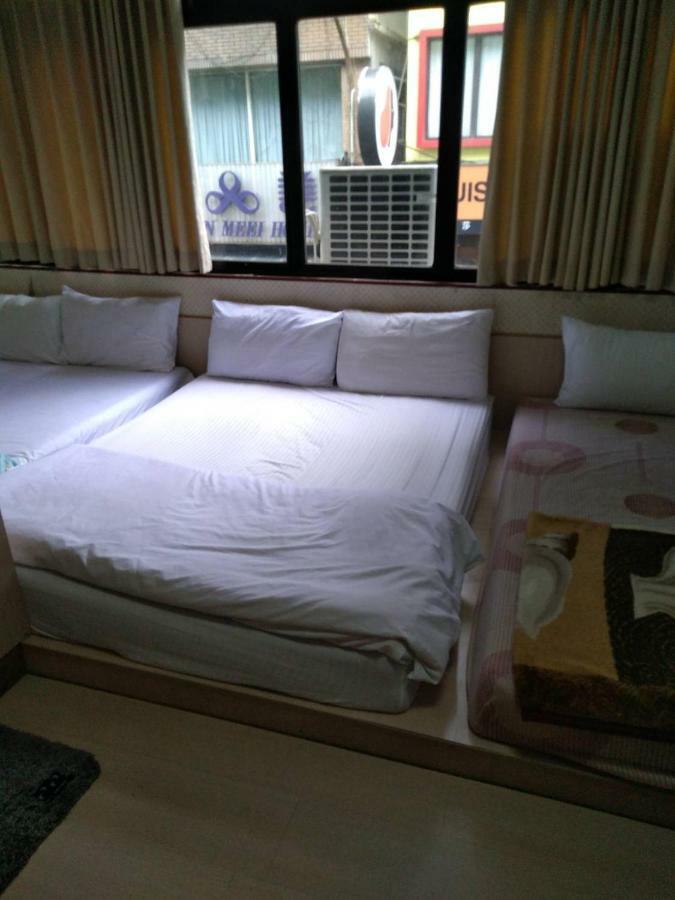 Hua Bin Hotel Yilan Eksteriør bilde